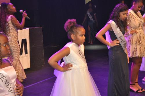 Nos Ku Nos 3 - Estelle