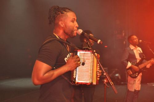 Nos Ku Nos 3 - Estelle