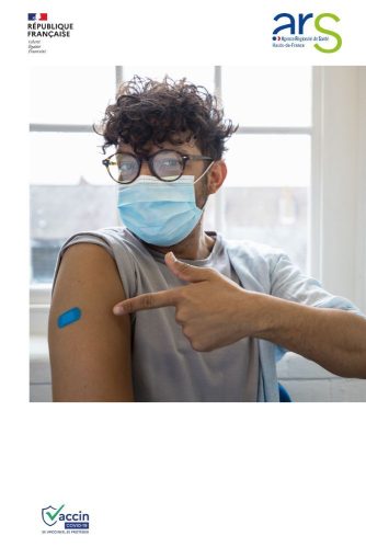 Affiches-chaque-vaccination-jeune-homme