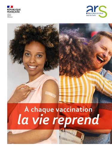 Affiche-A-chaque-vaccination-la-vie-reprend-Proches
